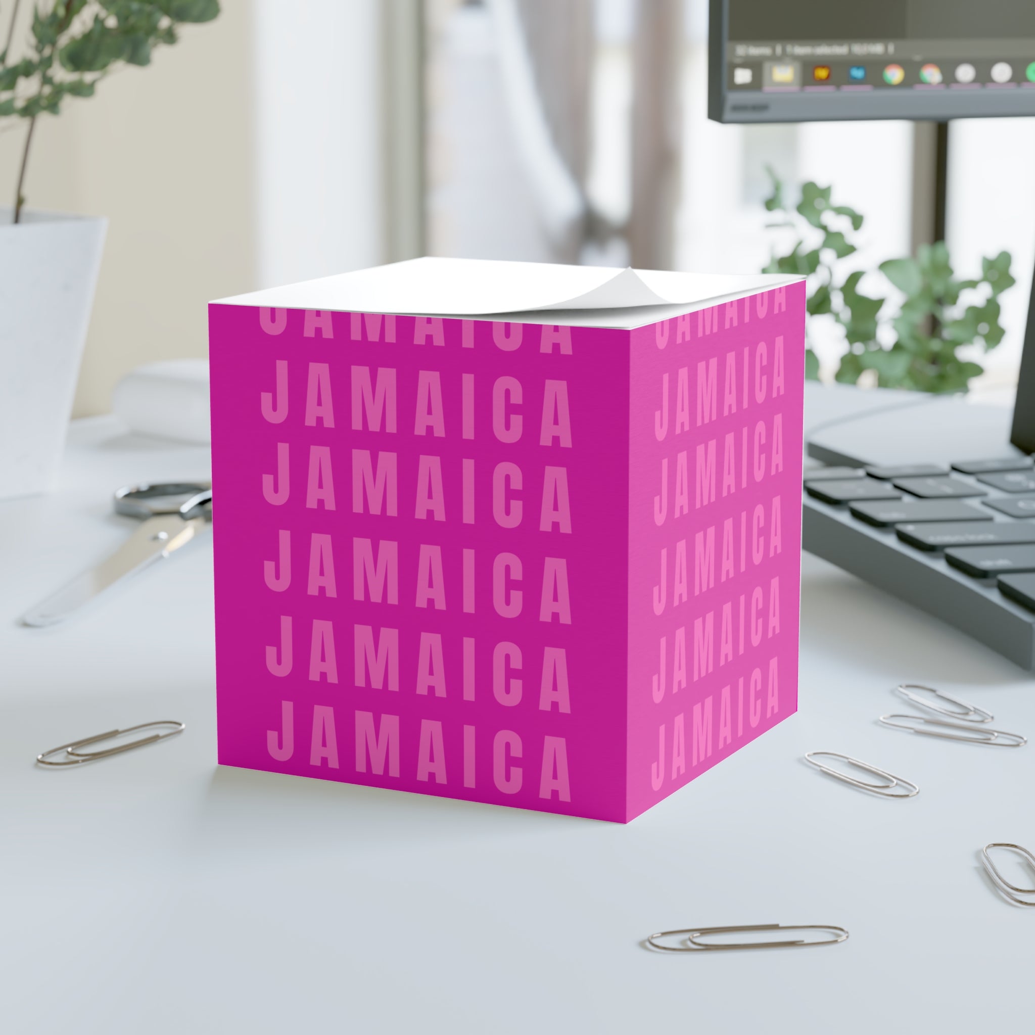 Pink Note Cube