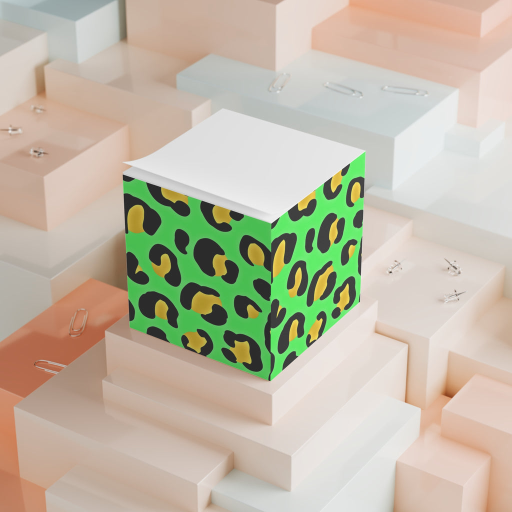 Note Cube In Jamaican Colours.