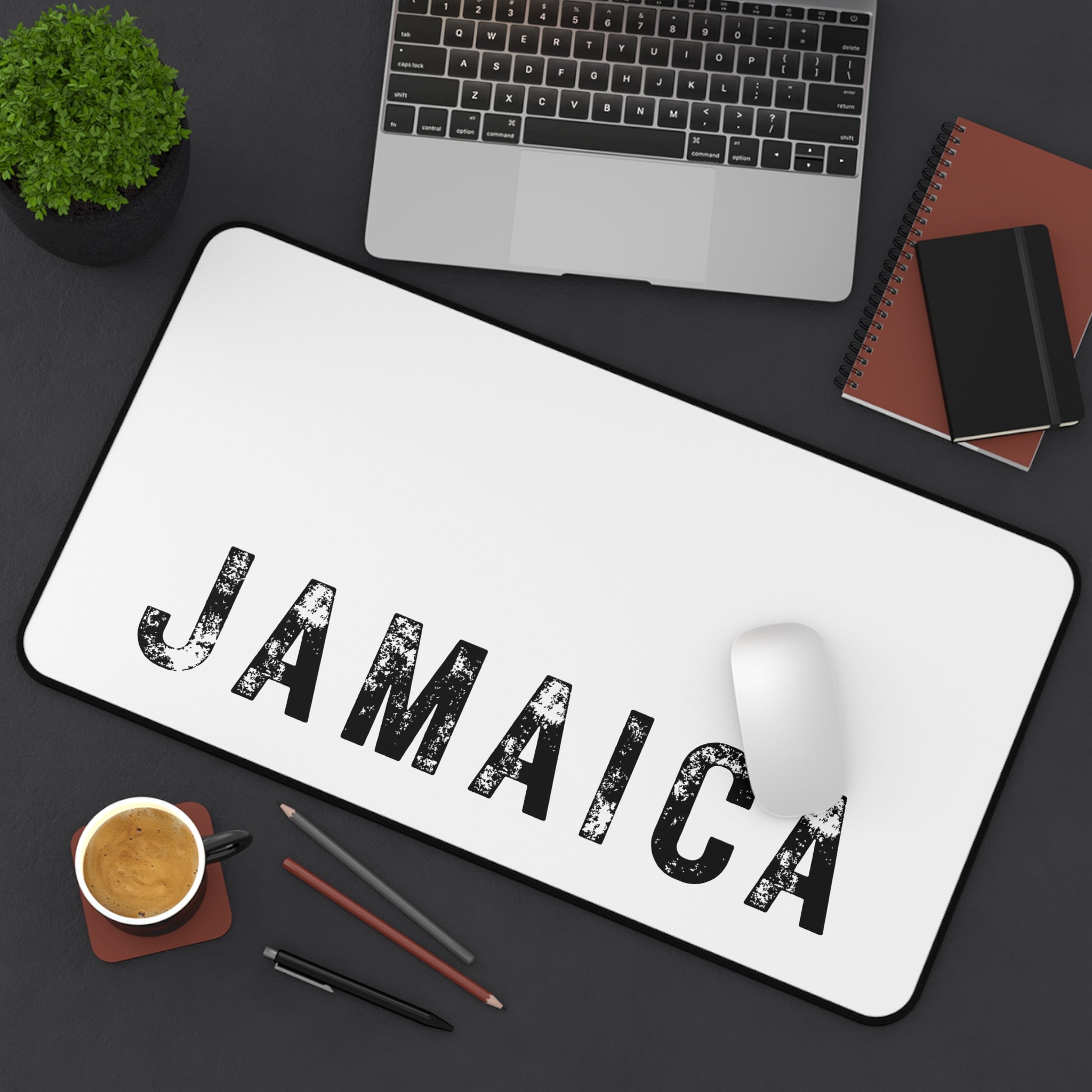 Black & White Desk Mat.